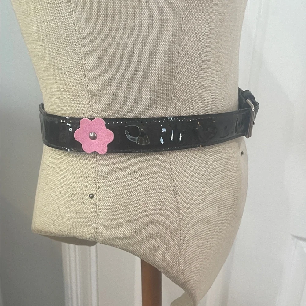 Vintage Y2K patent leather Black Belt Pink Flowers adjustable girls size 6X